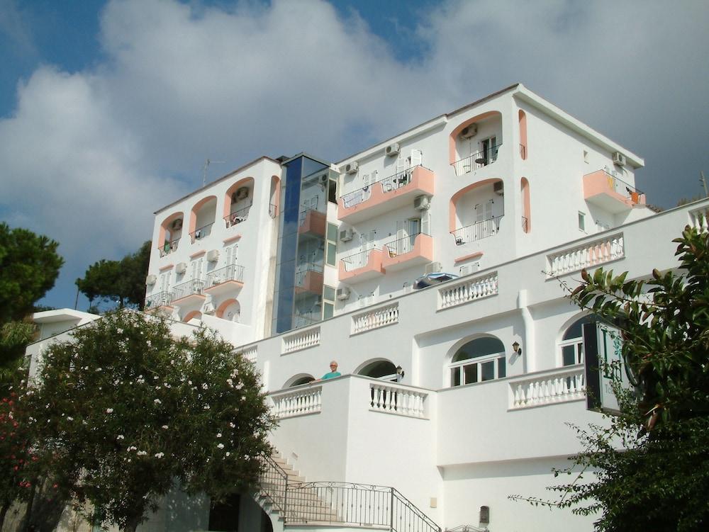 Hotel La Ginestra Forio di Ischia Exteriér fotografie